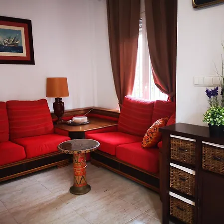 Дом отдыха Campoamor Con Piscina Privada *